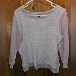 American‎ Eagle Outfitters Pink Blouse Women's Medium Split Flowy Open Back